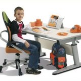 Contemporary-Kids-Desks-1