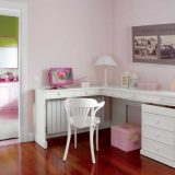 cute-pink-and-white-girls-bedroom-3-524×393