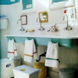 Themed-Towel-Holders-and-Other-Accessories-to-Dress-Up-the-Kids-Bathroom