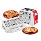 mickey-toaster-waffle-maker-disney-family