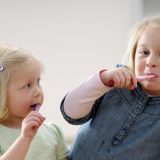 Children-Brushing-Their-Teeth