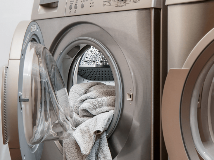 Jak prać ubrania, by były zawsze czyste