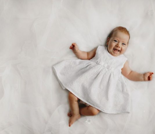 Sukieneczki dla niemowląt co wybrać i na co zwrócić uwagę?