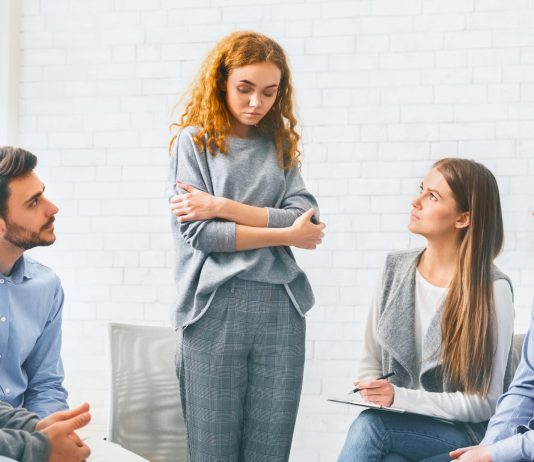 Program aftercare: dlaczego wsparcie po zakończeniu terapii jest kluczowe?